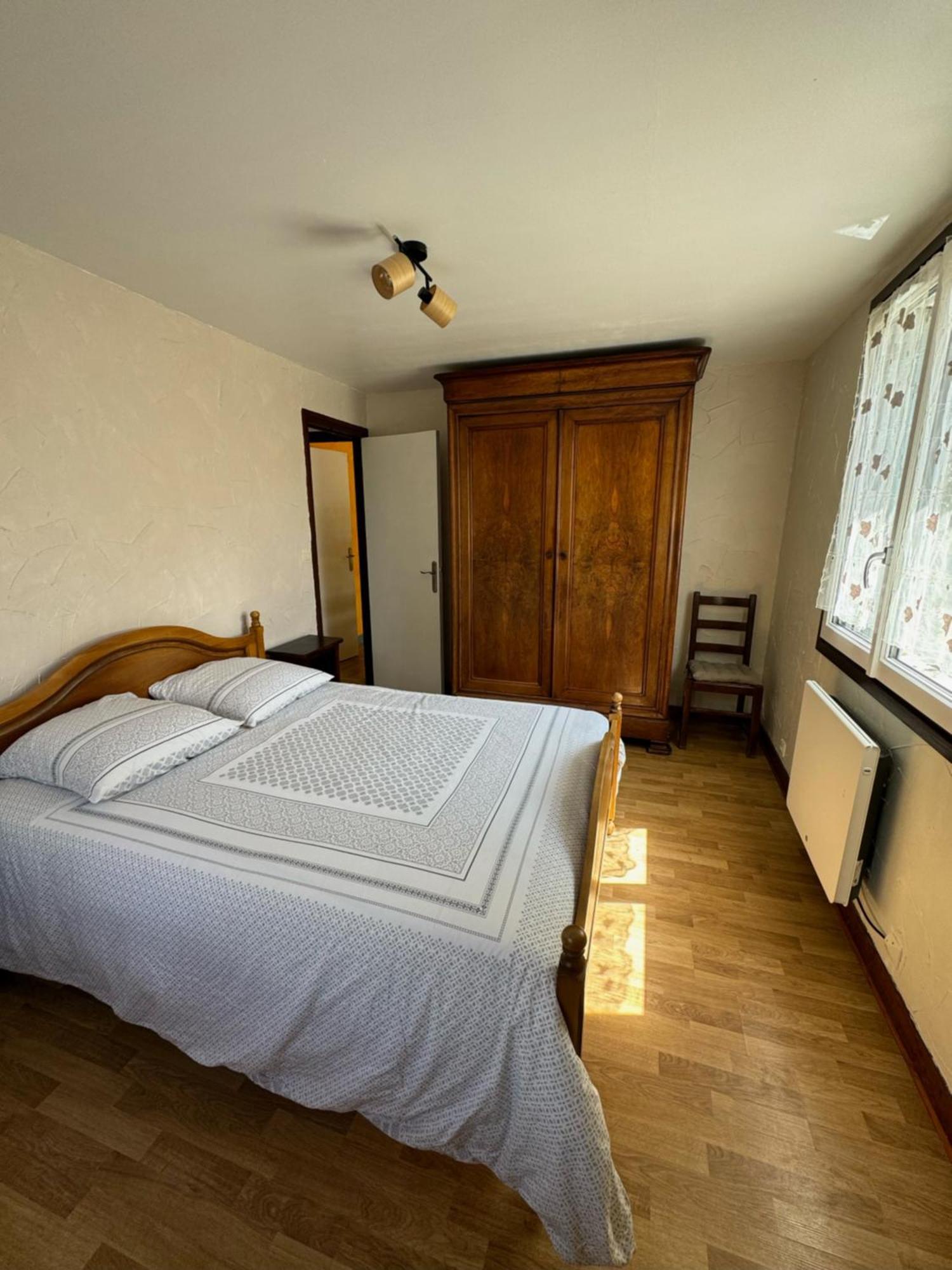 Maisons Du Chateau ลองเฌส์ ภายนอก รูปภาพ
